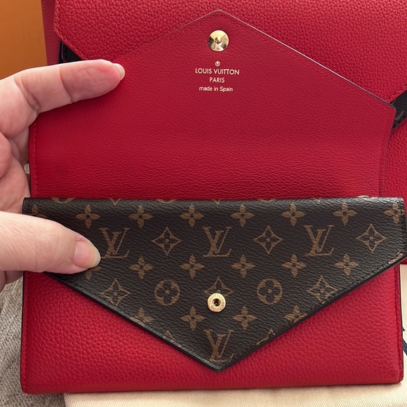 Louis Vuitton Double V Bag & Double V Wallet Bundle - Picture 16 of 16